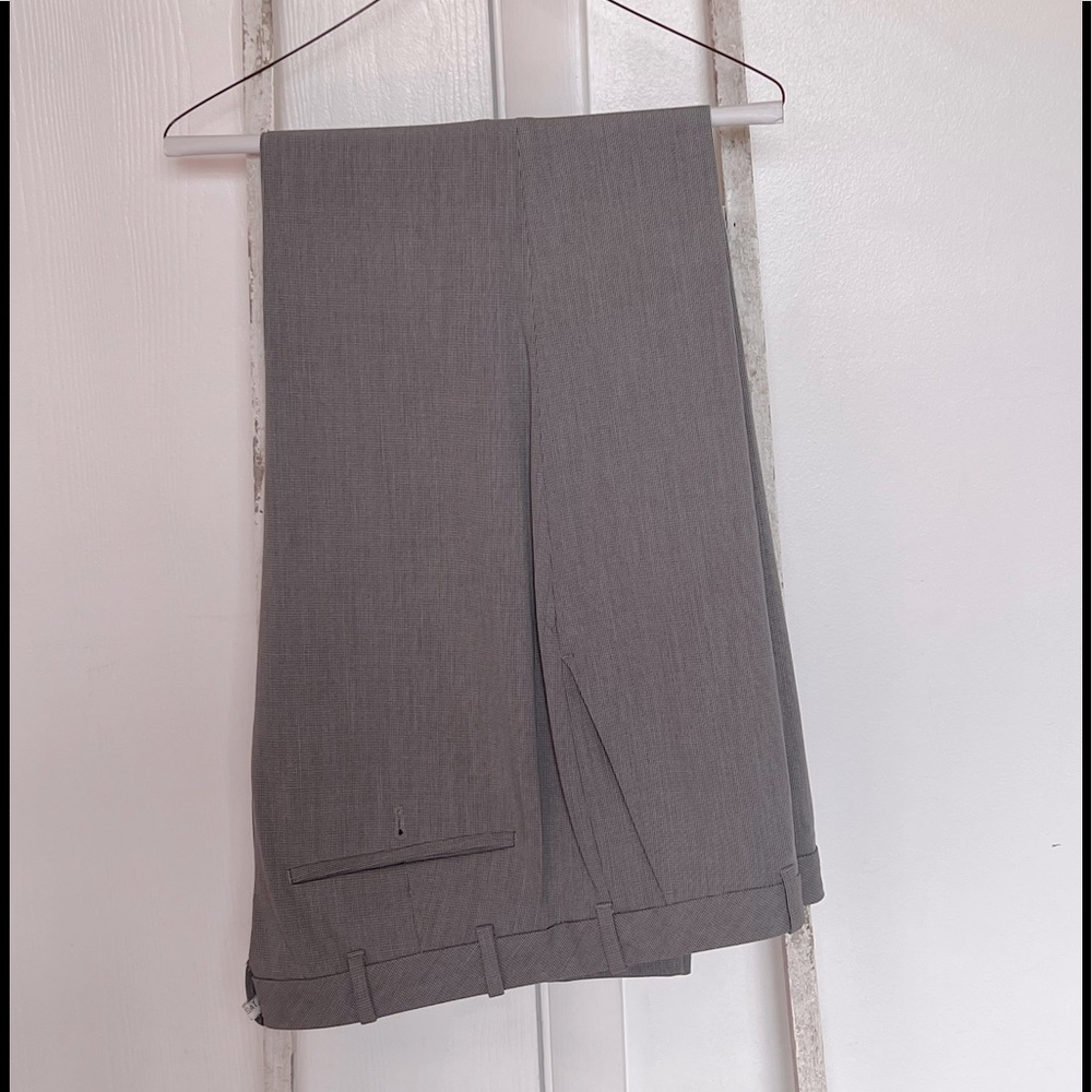 Men’s Van Heusen Dress Slacks